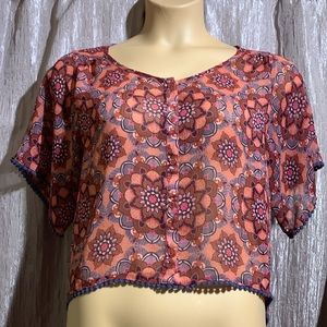 Mudd Top Blouse M Short Sleeve Sheer Floral Red Black Polyester Cropped High Low